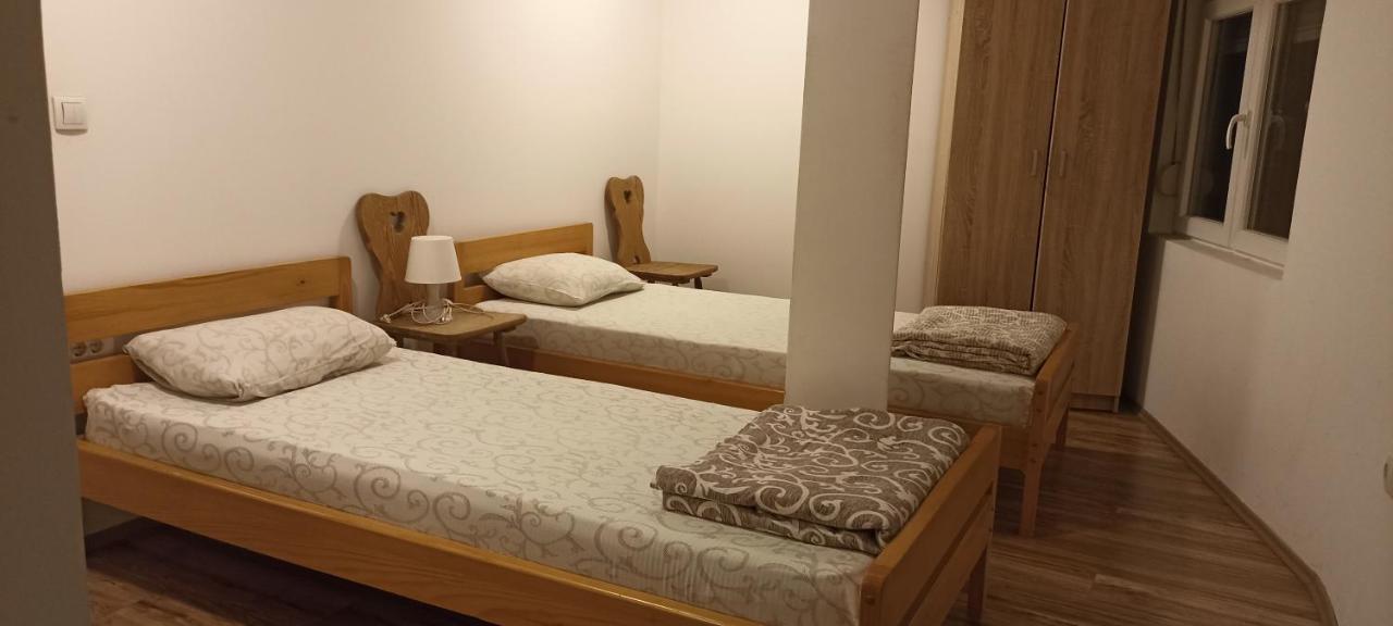 Athos Apartments Ниш Экстерьер фото