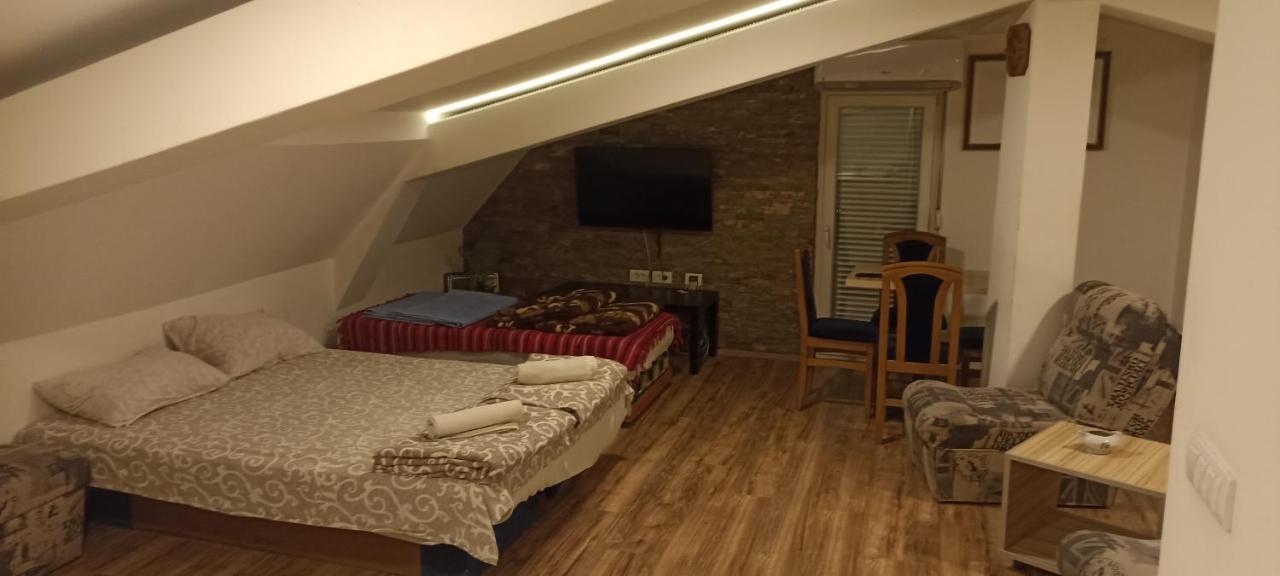 Athos Apartments Ниш Экстерьер фото