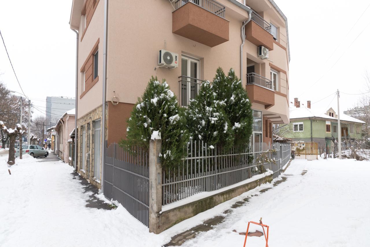 Athos Apartments Ниш Экстерьер фото