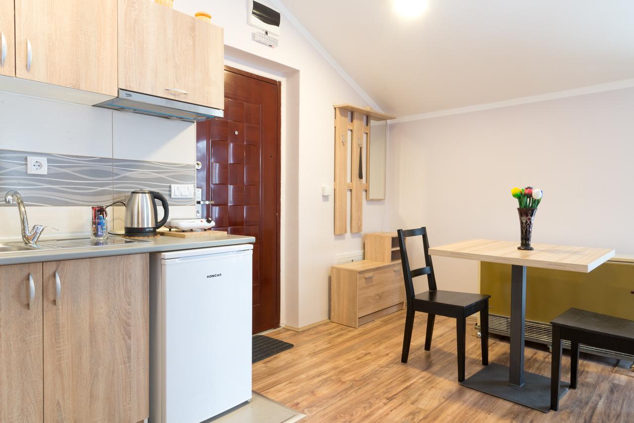 Athos Apartments Ниш Экстерьер фото