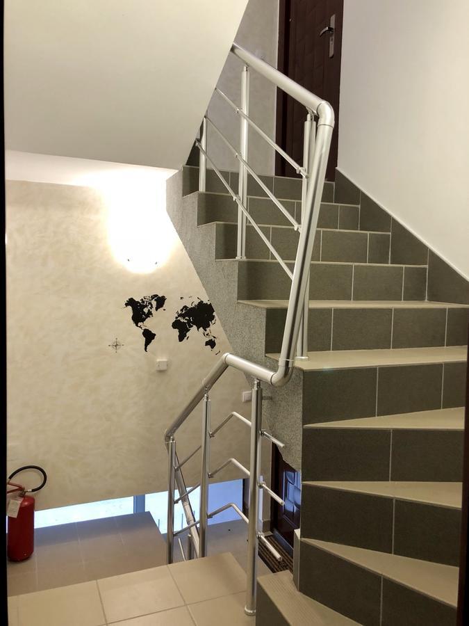 Athos Apartments Ниш Экстерьер фото